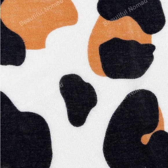 Kimono Cape Coverup Leopard Print Batwing Sleeve Asymmetrical Hem Kimono nwt - Picture 5 of 9